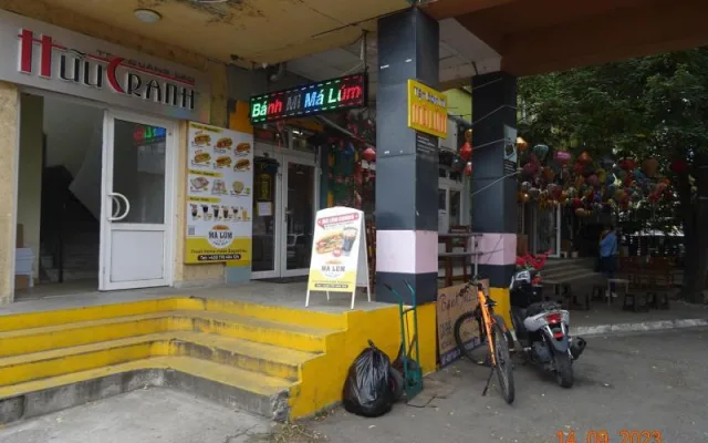 V Sapě zavřeli další restauraci, našli tam hmyz a myší bobky