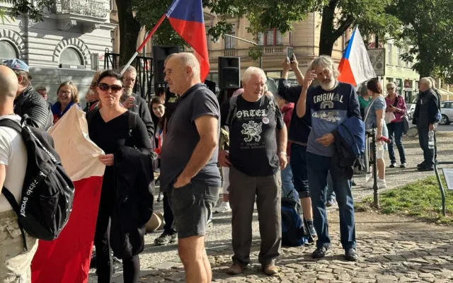 Vrabel dostal za šíření poplašné zprávy pokutu deset tisíc. Zaplatí a odvolá se k Nejvyššímu soudu