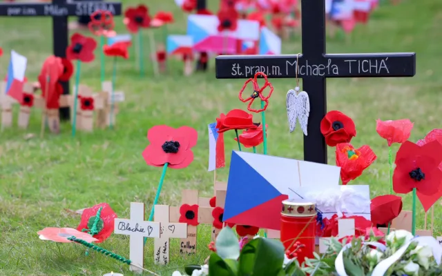 Veteránům nestačí vyjadřovat vděčnost, musíme jim pomáhat, řekla Černochová