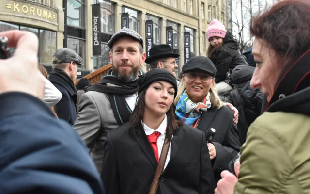 Den švihlé chůze. Tradice inspirovaná Monty Python