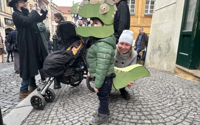 FOTOGALERIE: Když klokan potká jeptišku. Prahou prošel průvod masopustních masek
