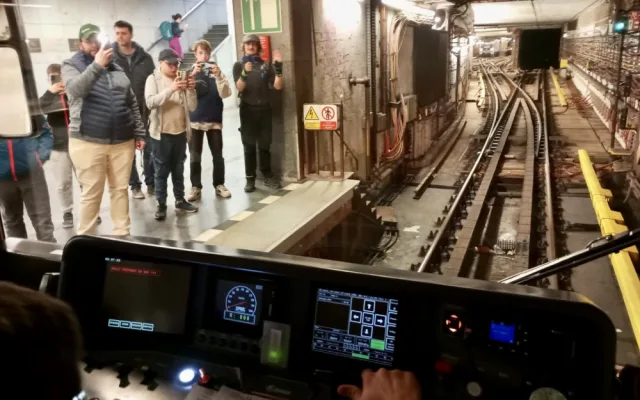 Metro slaví padesát let, dopravní podnik vypravil na linku C historické vlaky