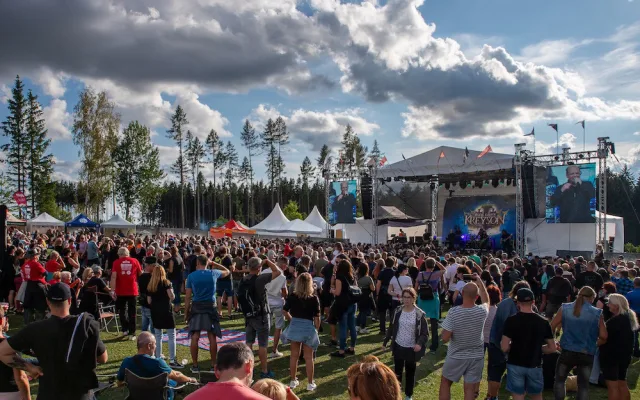 Festival Vesuf zve celou rodinu na hudbu, zábavu a degustace