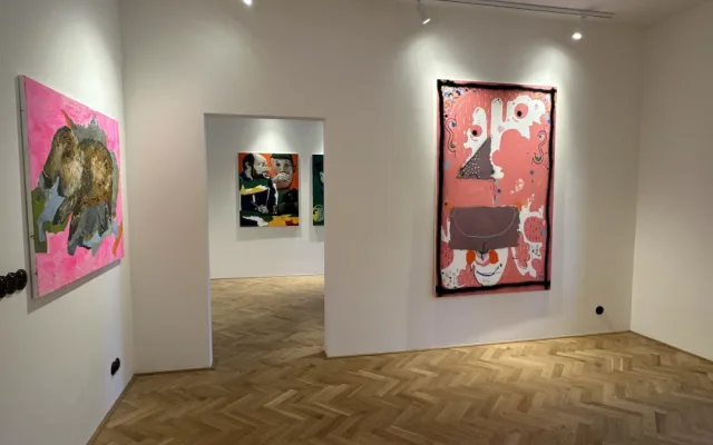 FOTOGALERIE: Půjčovna kol i galerie. Podívejte se, jak vypadá nádraží Bubeneč po rekonstrukci