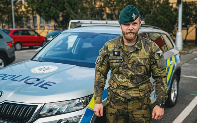 (NE)OBYČEJNÍ: Akce i informace. YouTuber a voják Tankista bere diváky do zákulisí bezpečnostních sborů