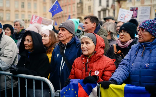 FOTOGALERIE: Podívejte se na atmosféru demonstrace Zůstaňme demokratickým srdcem Evropy Milionu chvilek