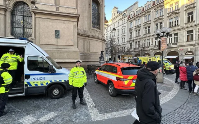 Vánoční trhy na Staroměstském náměstí jsou oficiálně zahájeny