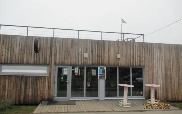 V oblíbené pražské restauraci se proháněly myši. Inspektoři ji na místě zavřeli