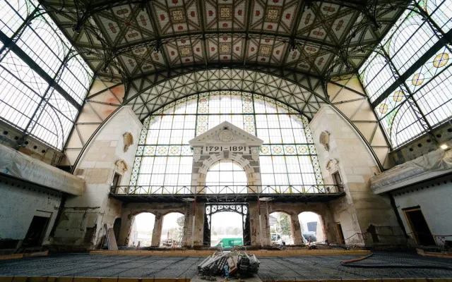 VIDEO: Průmyslový palác má být dokončen příští rok, první klienti už mají zájem o pronájem