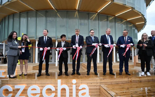 Na japonském Expu otevřeli český pavilon, navrhli ho architekti z Prahy