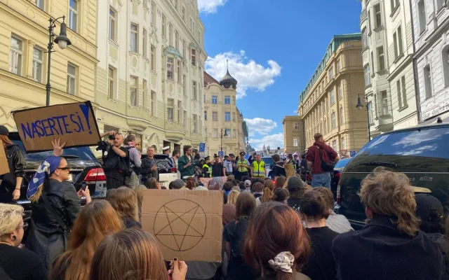 Prahu dnes ovládly akce spojené s potratovou tematikou, v akci je i antikonfliktní tým