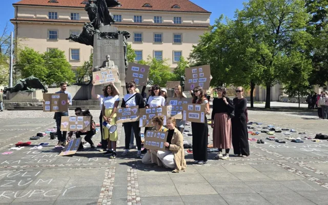 Prahu dnes ovládly akce spojené s potratovou tematikou, v akci je i antikonfliktní tým