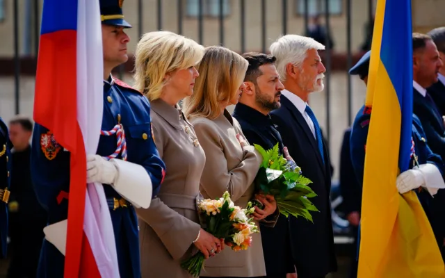 FOTOGALERIE: Prezident Pavel přijal na Hradě Zelenského při slavnostním ceremoniálu