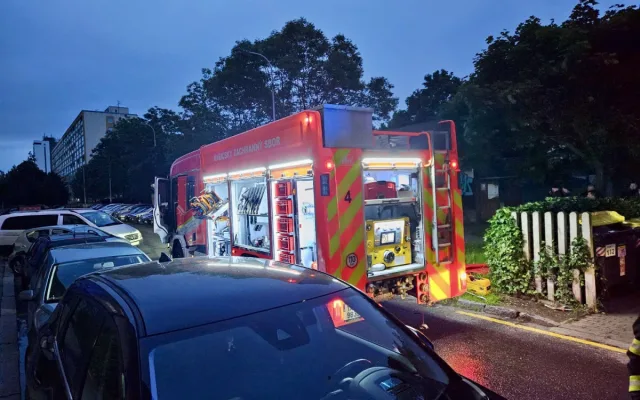 Dva požáry, dva mrtví. Praha zažila tragické ráno