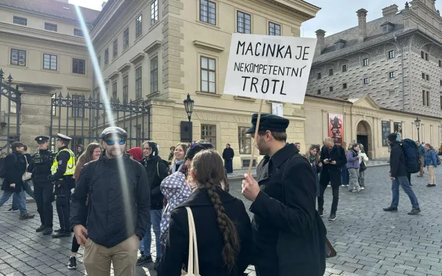 Foto z demonstrace