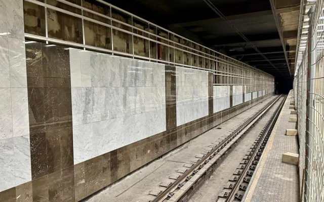 FOTO: Rekonstrukce metra Pankrác pokračuje, vzniká přestup mezi linkami C a D