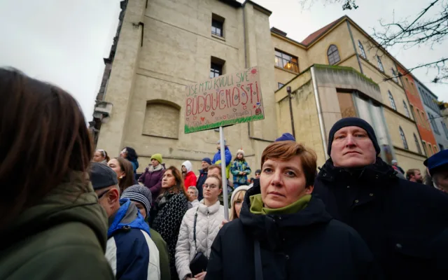 FOTO: Na protivládní demonstraci Milionu chvilek dorazily na Staromák tisíce lidí