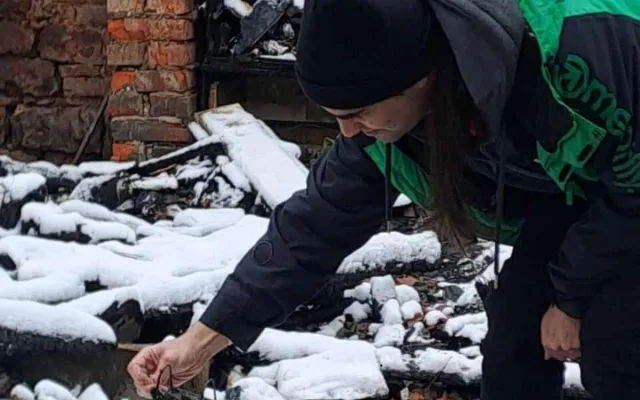 Požár zničil zázemí spolku, který se stará o děti v těžké situaci. Pomoct má sbírka