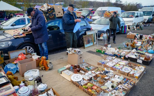 FOTO: Ráj malých pokladů. Největší bleší trhy v Česku jsou v Praze U Elektry