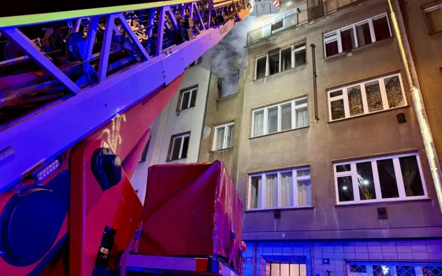 VIDEO: Silvestr v Praze začal klidně, zásahů bylo ale nakonec mnohem víc než loni
