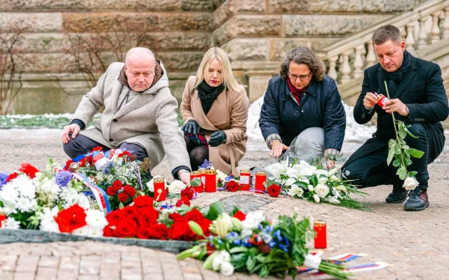 Vymazaná starostka, odstřihnutý zastupitel. Koalice na Praze 1 se hádá přes fotky