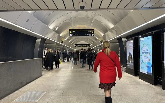 FOTO: Stanice Českomoravská prošla modernizací, přejmenovávat se nebude
