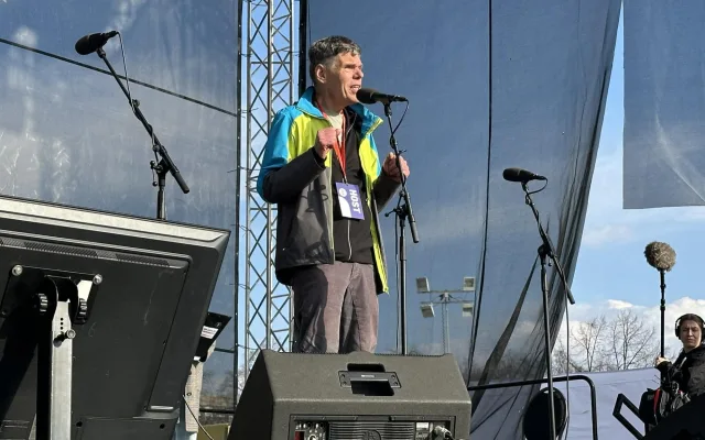 FOTO: Pryč s Burešem a vyděrači. Podívejte se, jak probíhala demonstrace na Letné