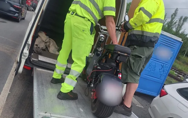 Policisté se zaměřili na motorky a koloběžky. Za tři dny rozdali pokuty za 85 tisíc