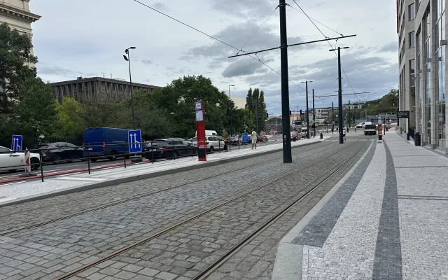 K Muzeu se vrací tramvaje, trať na Václavák zatím využijí v případech nouze