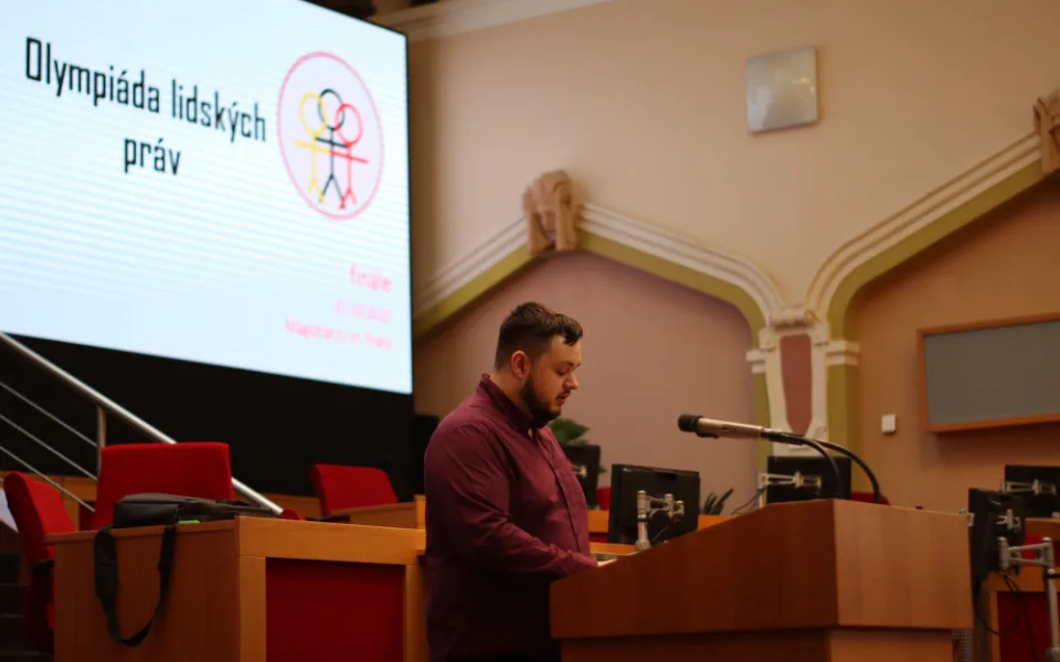 FOTO: V Praze proběhlo finále celostátního kola Olympiády lidských práv