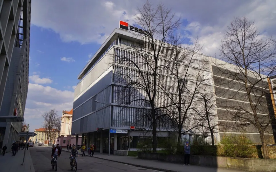 ESSOX umožní nad rámec státem dané povinnosti odklad splátek i v případě revolvingových úvěrů u kreditních karet