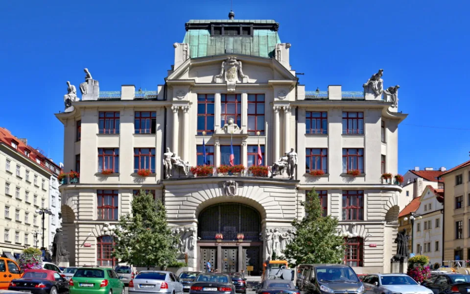 Magistrát nebude díky negativním testům na covid-19 přijímat další opatření