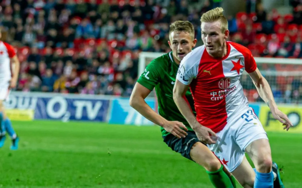 Fotbalisté Slavie porazili Příbram 3:0, trefil se i brankář Kolář.