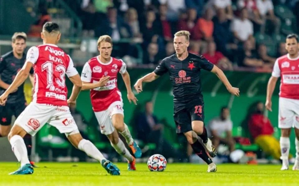 Slavia vybojovala v Ďolíčku proti nováčkovi z Pardubic pouze bod