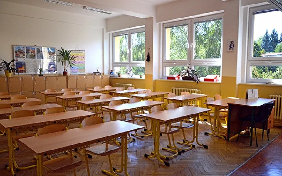 Základní škola v Praze 4 se uzavřela kvůli koronaviru. Nakazili se dva žáci a jeden učitel