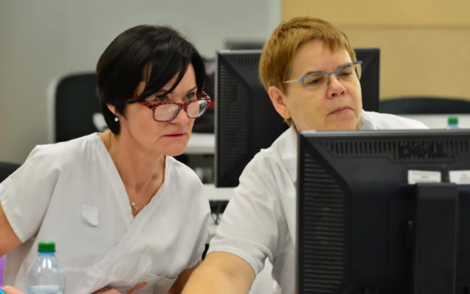 Pražští hygienici apelují, aby lidé více sledovali příchozí hovory z neznámých čísel