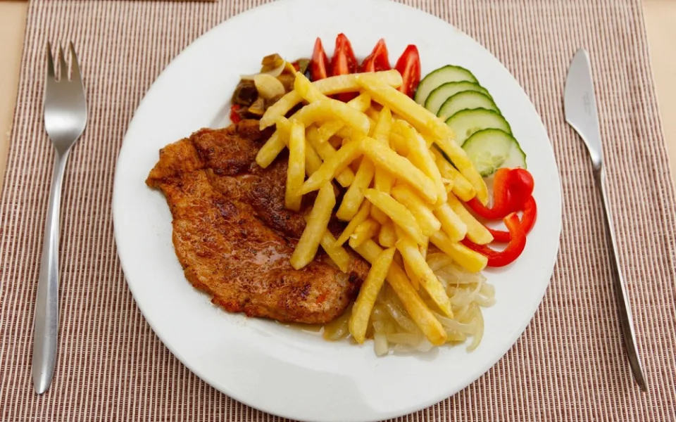 Restaurace se ode dneška mohou hlásit do projektu obědů pro děti a seniory