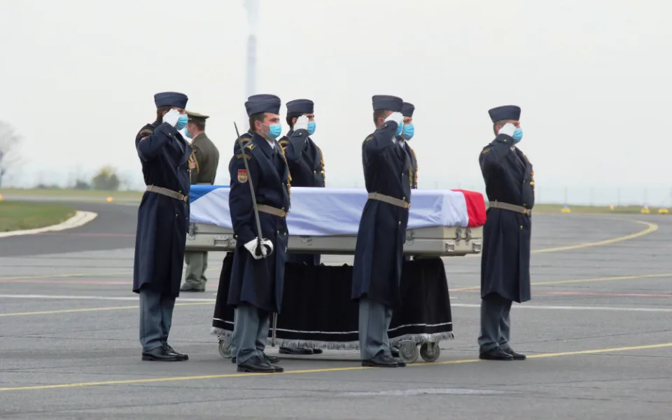 Zeman udělí vyznamenání in memoriam vojákyni Tiché