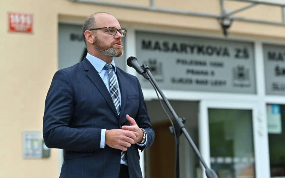 Střední, vysoké a další školy se dnes částečně otevřely studentům