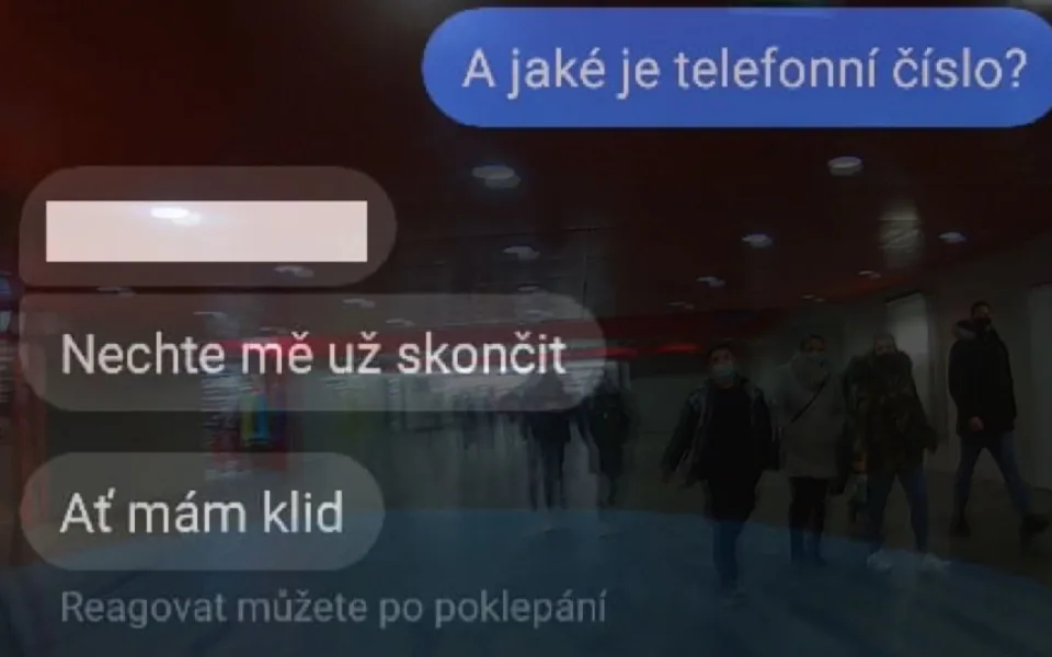 VIDEO: Pražští strážníci rozmluvili mladíkovi na hlavním nádraží sebevraždu