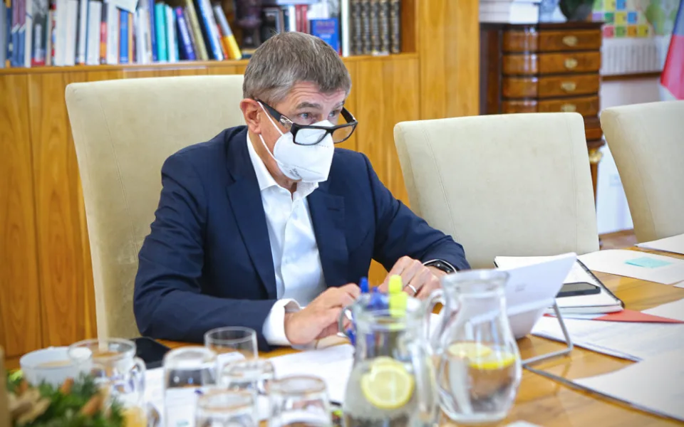 Babiš už nechce zmocněnce pro očkování, bude jím sám