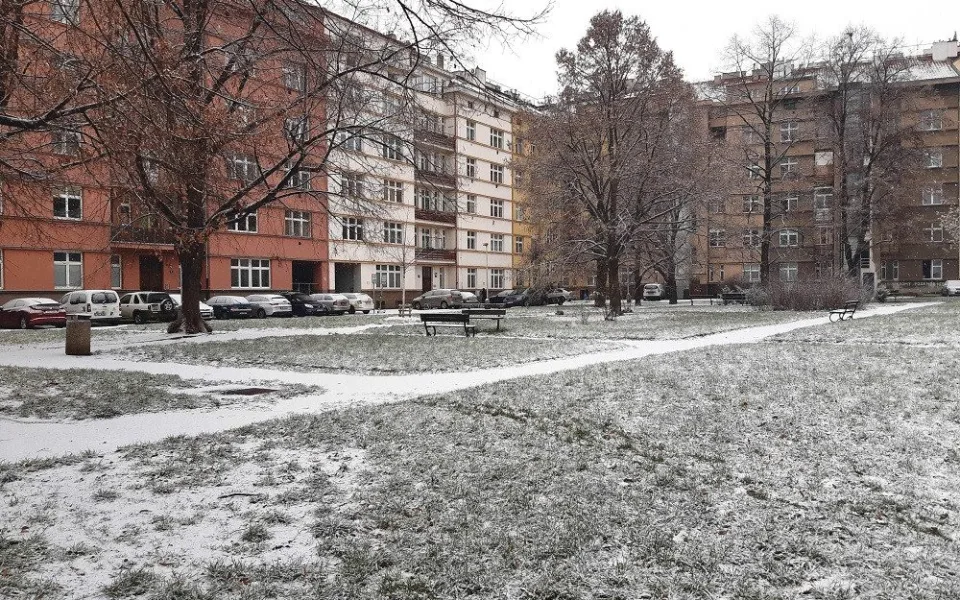 Vnitroblok v ulici U Vody v Praze 7 se dočká rekonstrukce. Bude stát 6,5 milionu