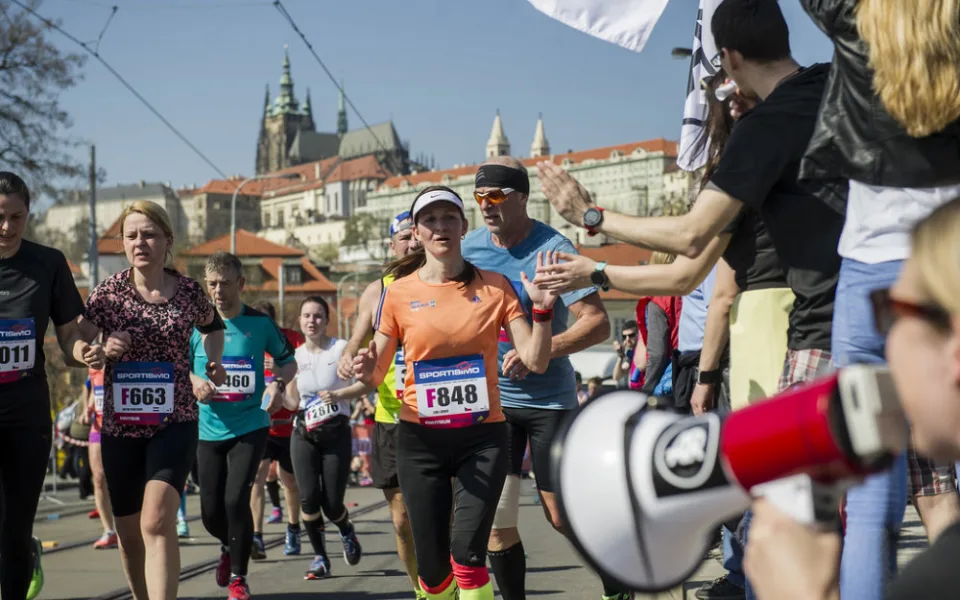 Pražský půlmaraton se kvůli koronaviru místo tradičního března poběží až na začátku září