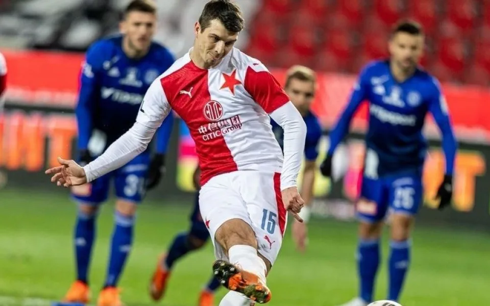 Slavia v prvním zápase jarní části ligy porazila Olomouc. Pražané kopali dvě penalty