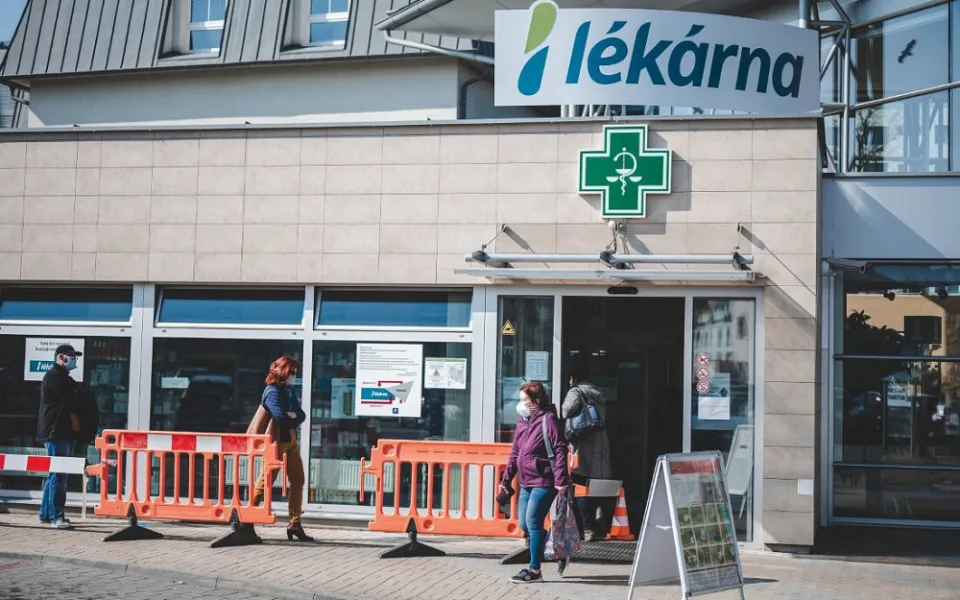 Rekordní zájem o respirátory. Lidé reagovali na slova Andreje Babiše