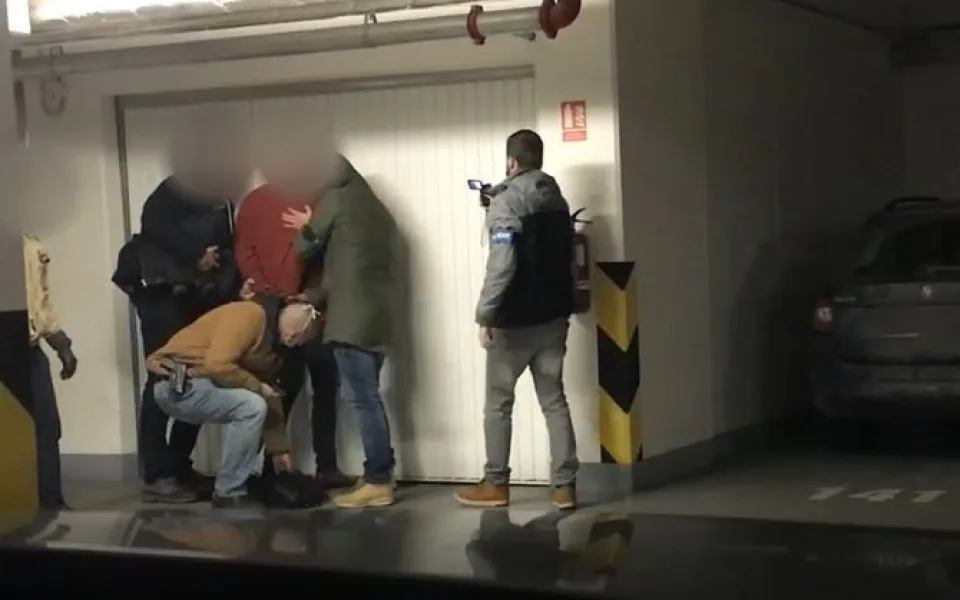VIDEO: Muž prodával cizí pozemky v Praze. Skutečný majitel o ničem nevěděl