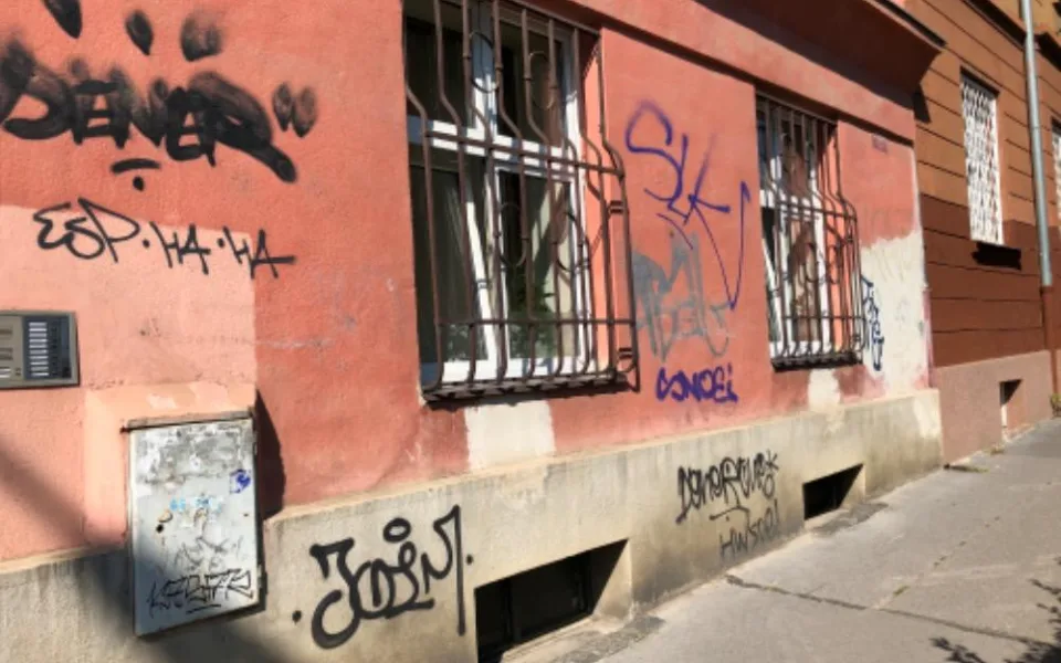 graffiti_pred