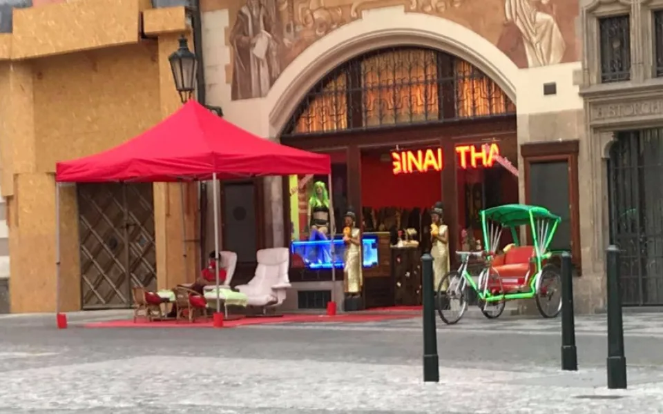 Praha odstraní z centra rikši neoprávněně využívané pro reklamu