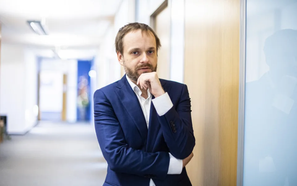 Česko je sebevědomá země, řekl Kulhánek po zastropování počtu diplomatů na ambasádě v Praze