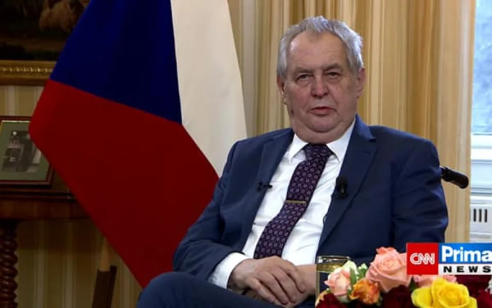 Zeman žádá důkladné vyšetřování Vrbětic, pak rozhodnout o Dukovanech